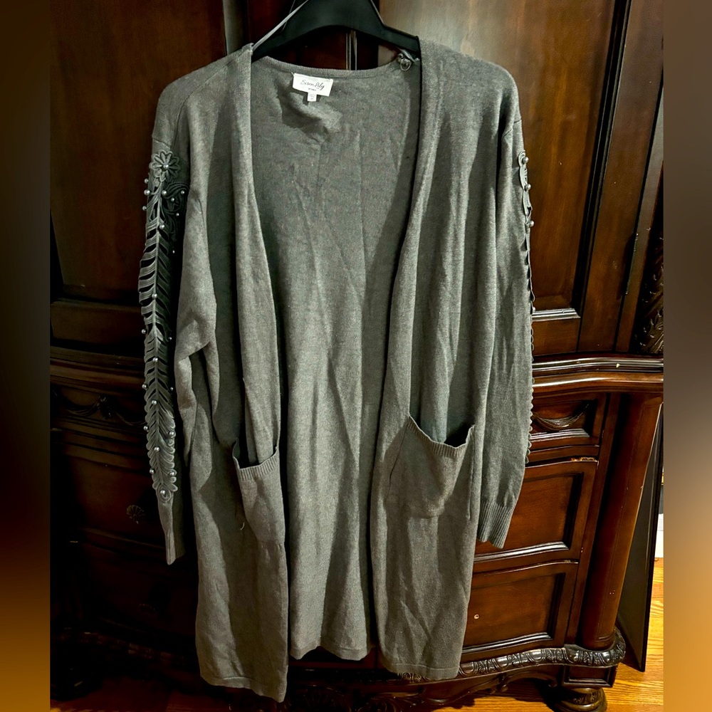 Very nice sweater